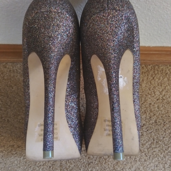 Steve Madden Caryssa Glitter Pump Heel - Picture 9 of 10